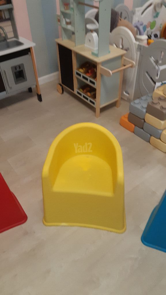 כסאות לילדים