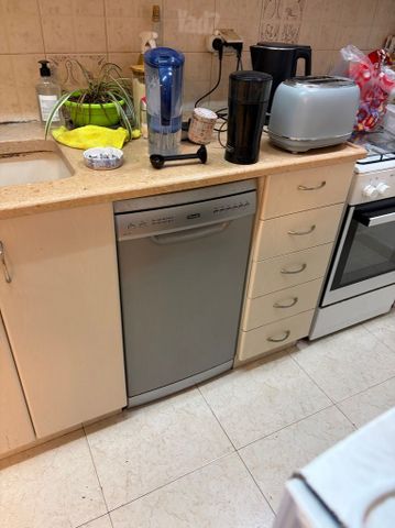 מוצרי חשמל