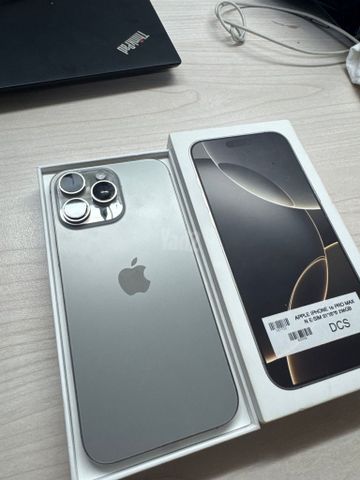 I phone 16 pro max