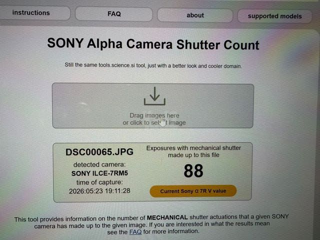 מצלמת Sony A7R V