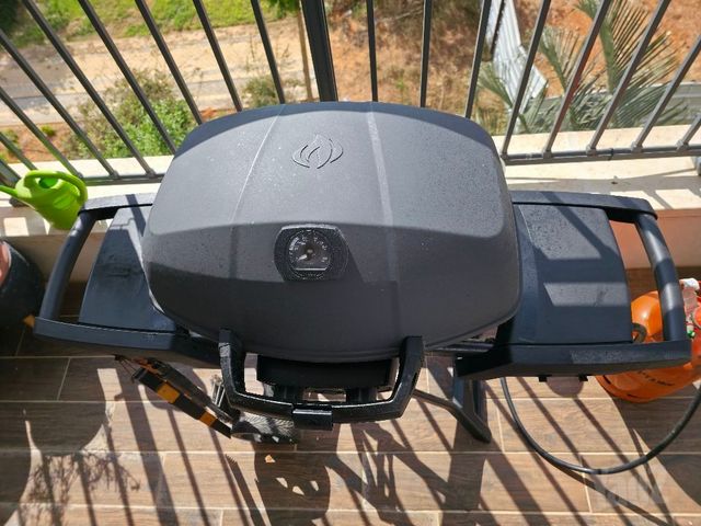 גריל גז Napoleon TravelQ 285