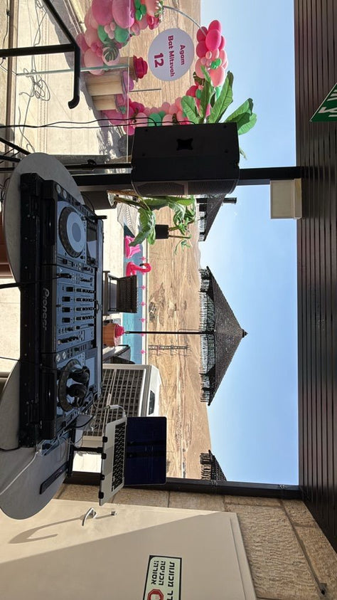 פלטת DJ
