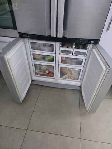 מקרר שארפ