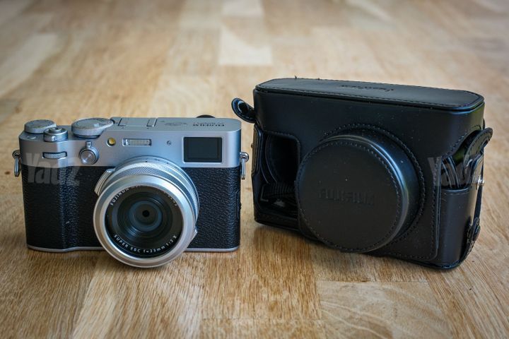 fujifilm x100vi + case