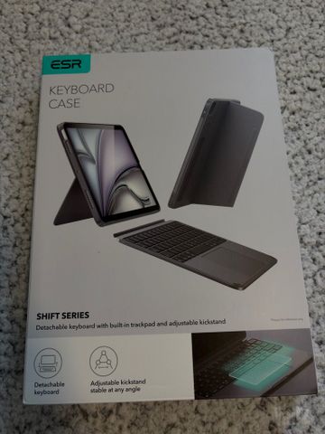 iPad Pro 11 ESR M4/M5 Keyboard