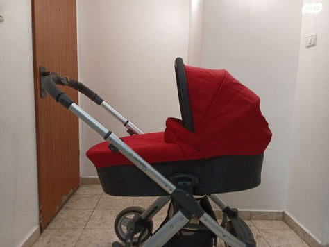 עגלת תינוק