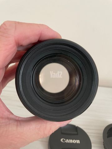 Canon EF 85 mm F1.8 USM