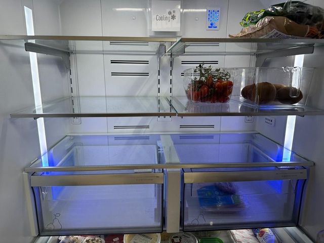 מקרר 4 דלתות