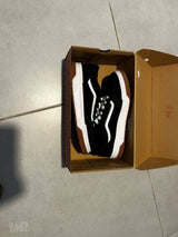 נעלי סניקרס vans