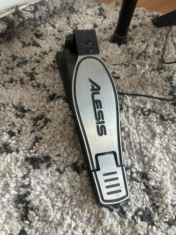 תופים Alesis Nitro DM7X
