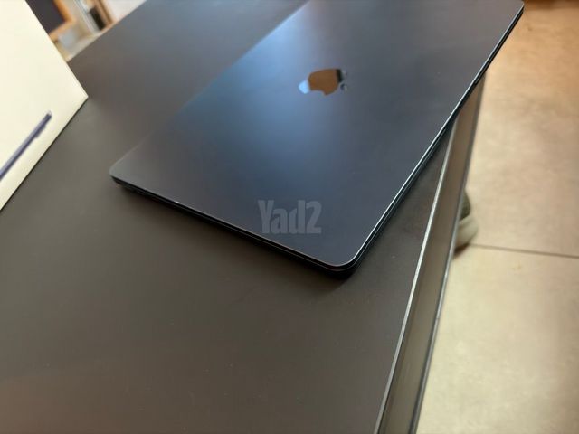 MacBook Air M3 13 16/512