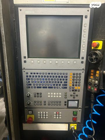 כרסומת 5 צירים CNC