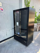 מקרר תצוגה