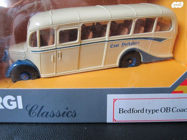 אוטובוסים Bedford  OB Corgi