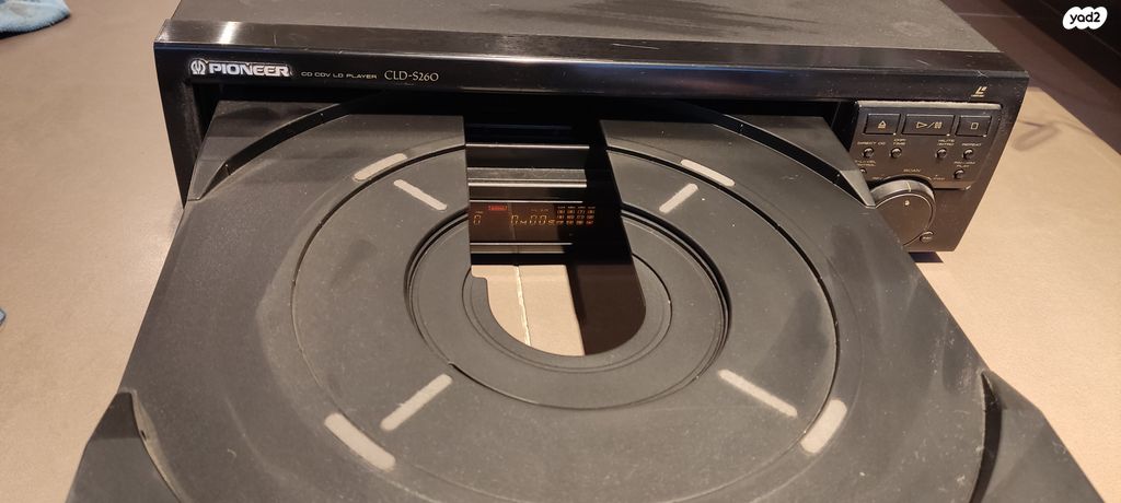 Pooneer CLD-S260 ל CD CDV LD