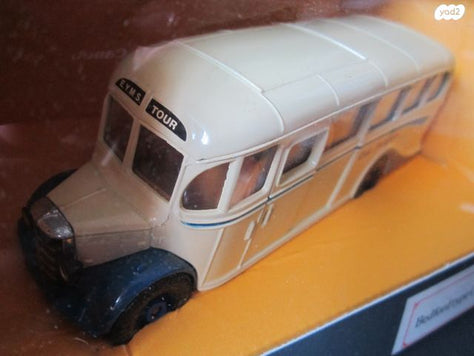אוטובוסים Bedford  OB Corgi