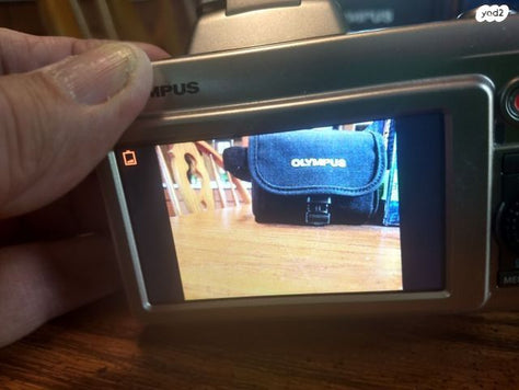 Olympus  SLR SP-800UZ 14